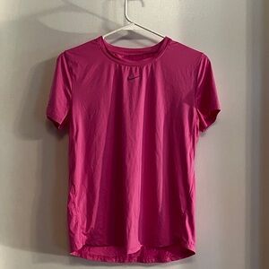 Nike Fuchsia Short Sleeve Tee